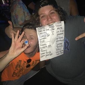 Meet your Posher, Logan